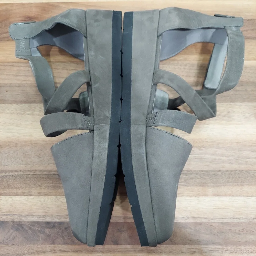 Eileen Fisher Wedge Sandals Women's 10 Gray Leather Strappy Pointed Toe Zip Back